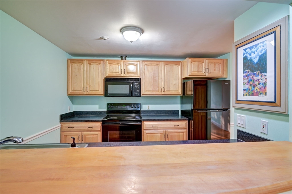 3 Tara Dr # 5
