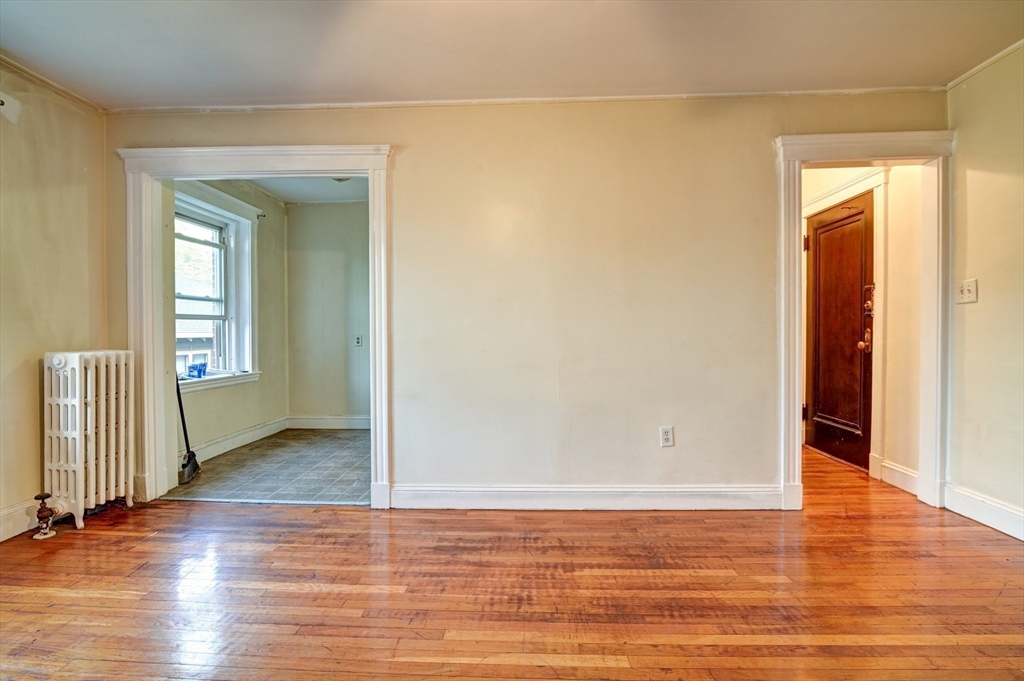32 Greenwood Ave # 6