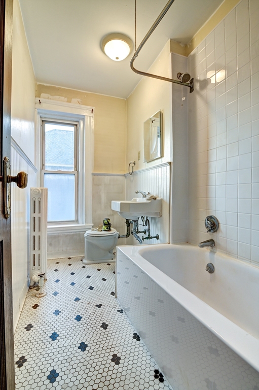 32 Greenwood Ave # 6