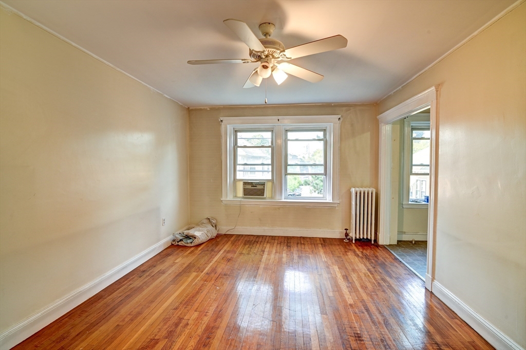 32 Greenwood Ave # 6