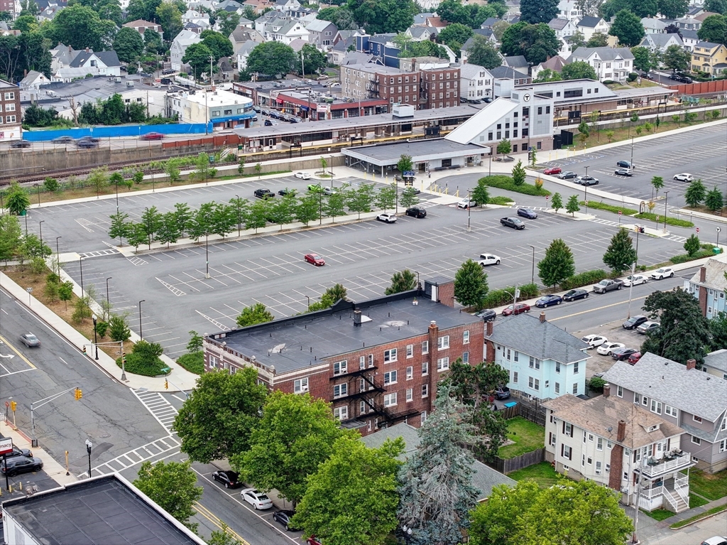 32 Greenwood Ave # 6