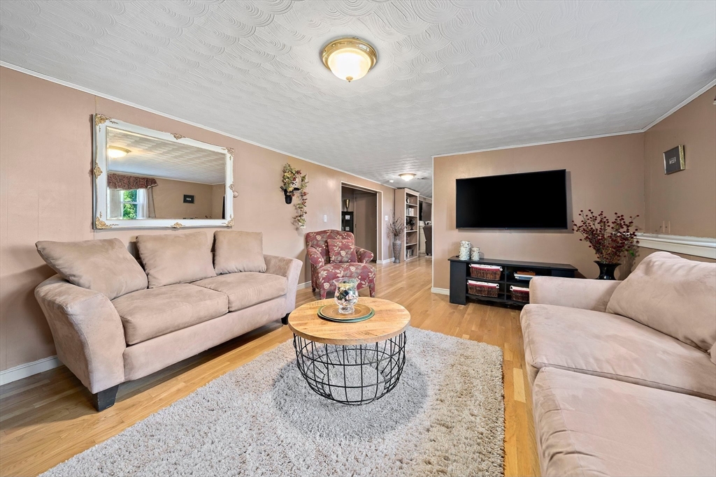 94 Alida Rd.