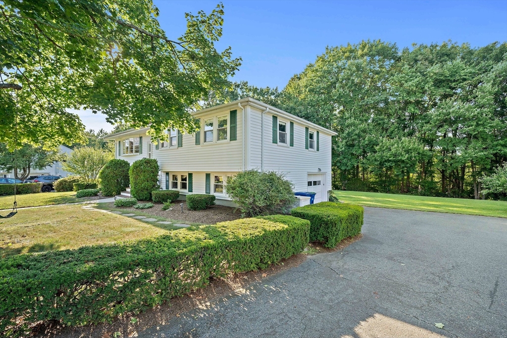 94 Alida Rd.