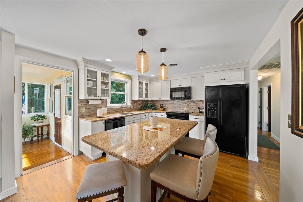 94 Alida Rd.