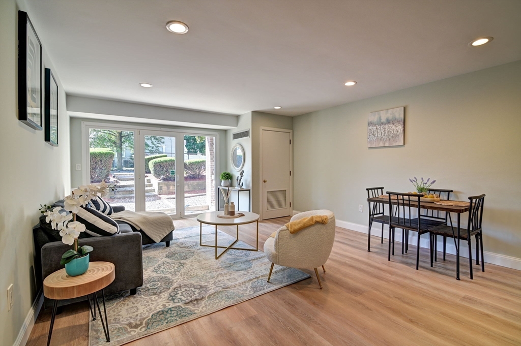 314 Riverside Ave # 101