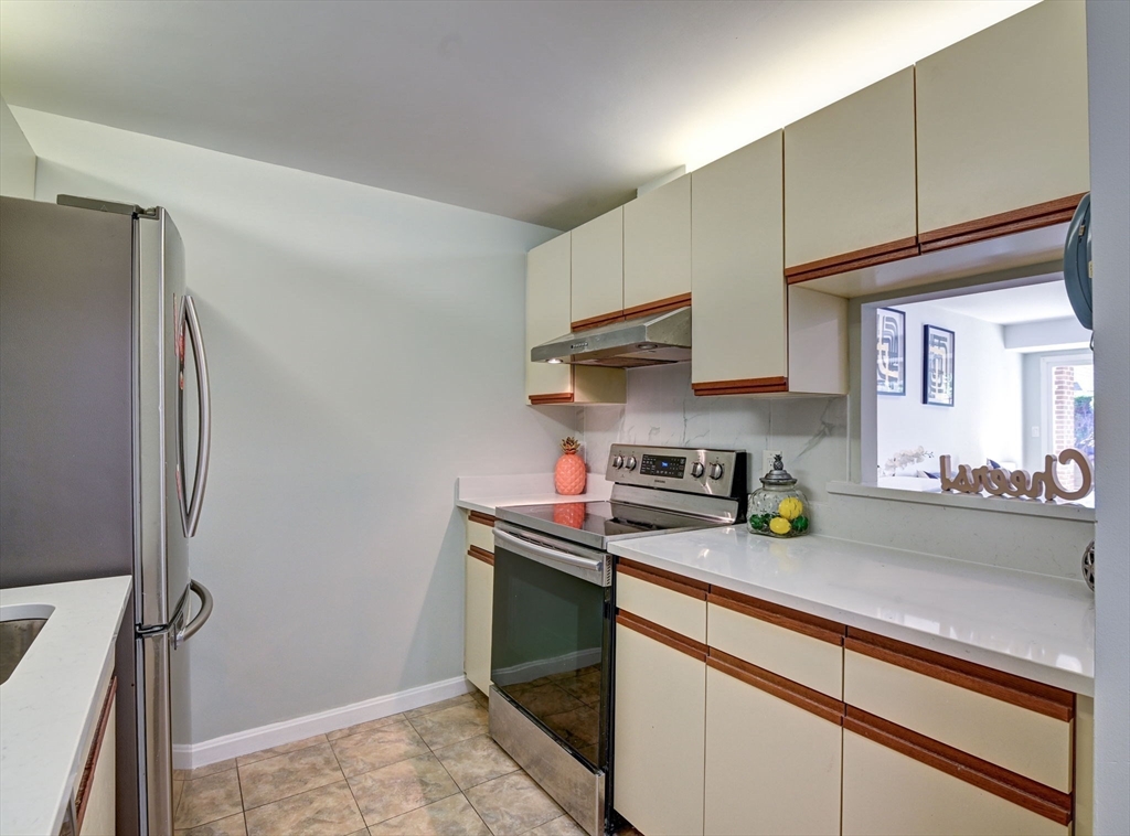 314 Riverside Ave # 101
