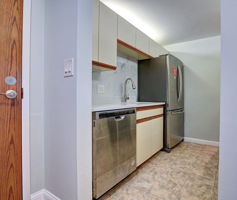 314 Riverside Ave # 101