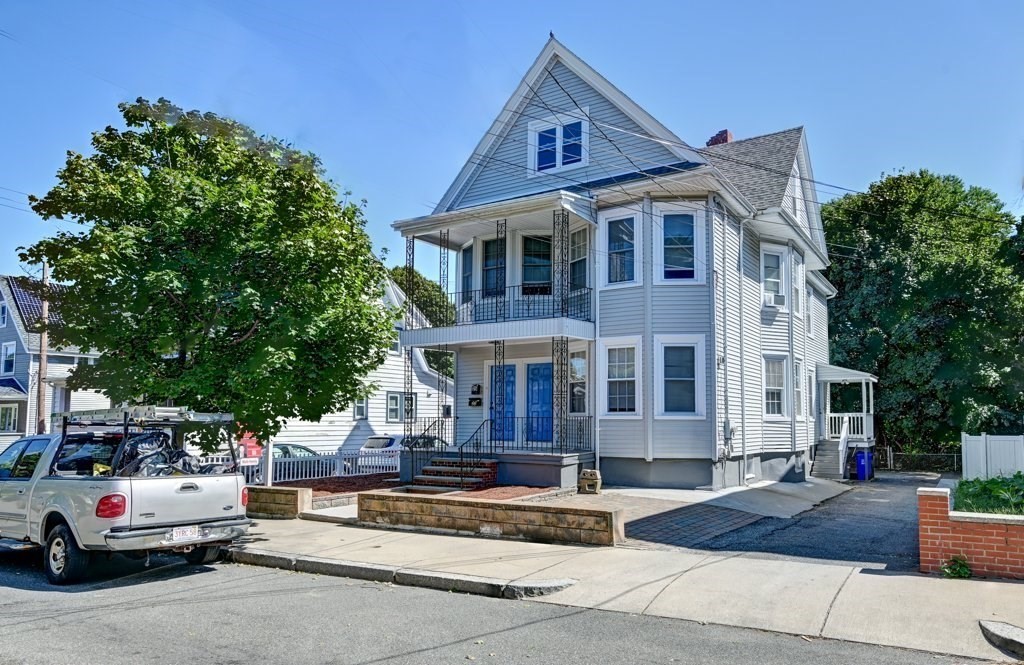 23-25 Boylston St