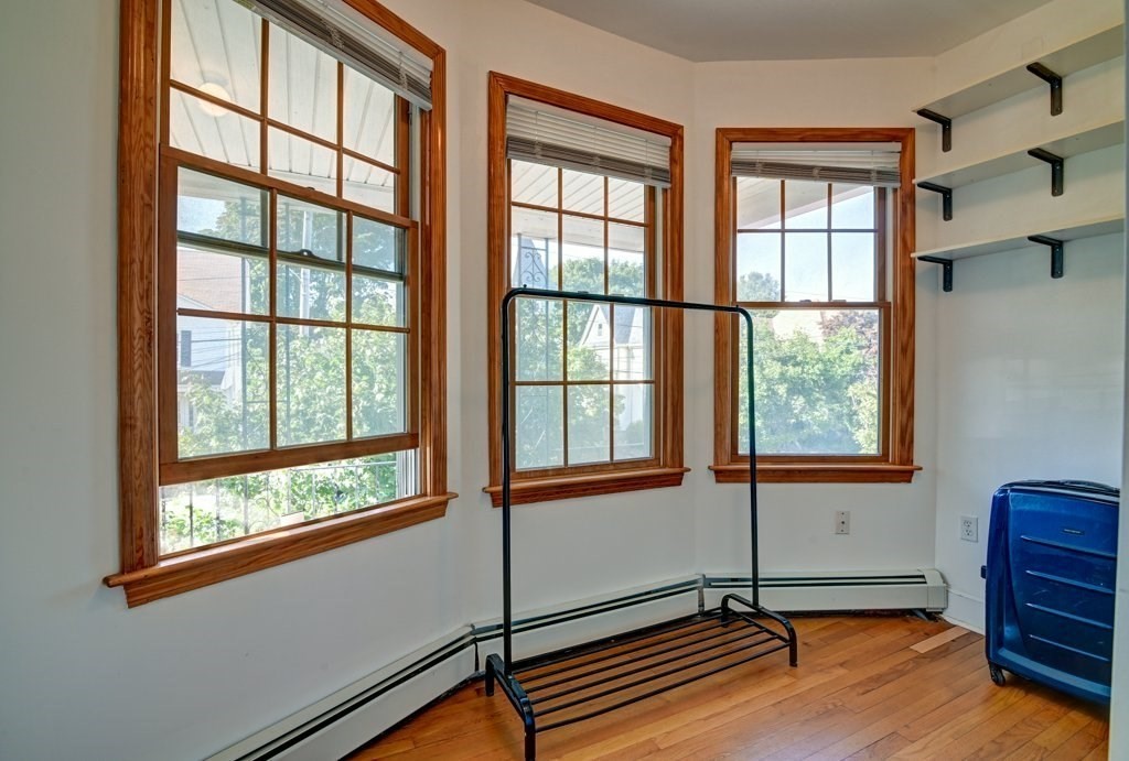 23-25 Boylston St