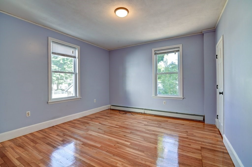 23-25 Boylston St