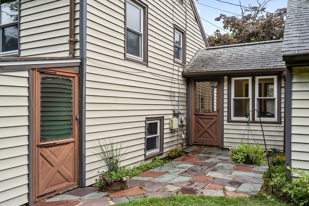 65 Margaret Dr