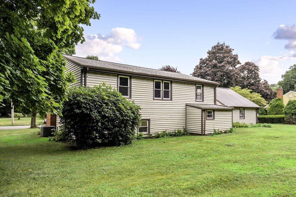 65 Margaret Dr