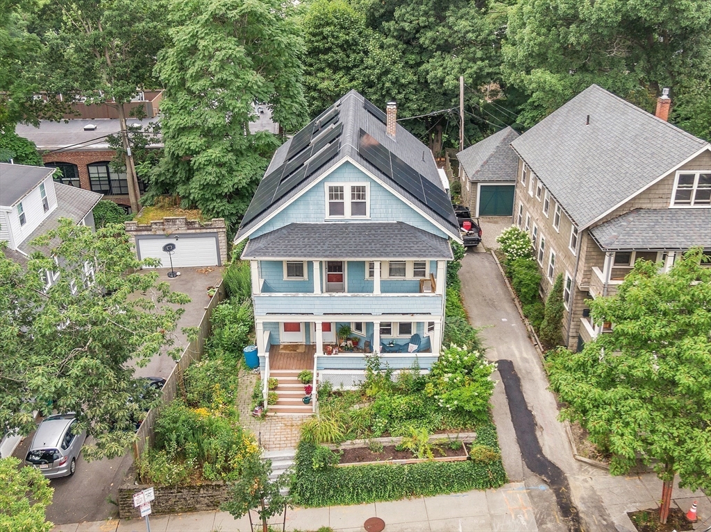 112 Aberdeen Ave # 2