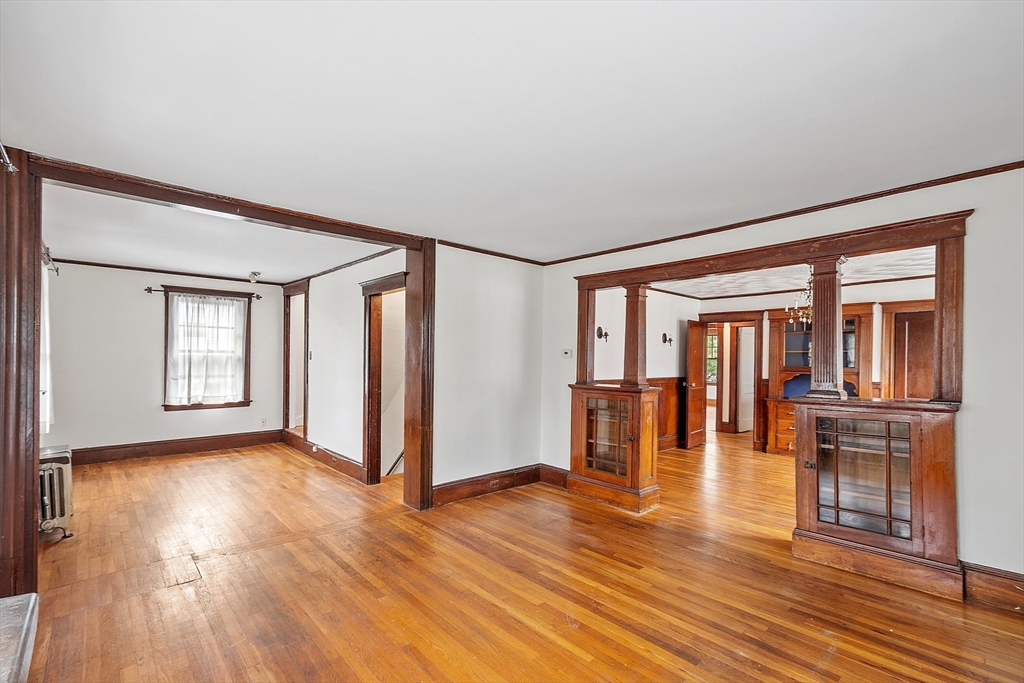 112 Aberdeen Ave # 2