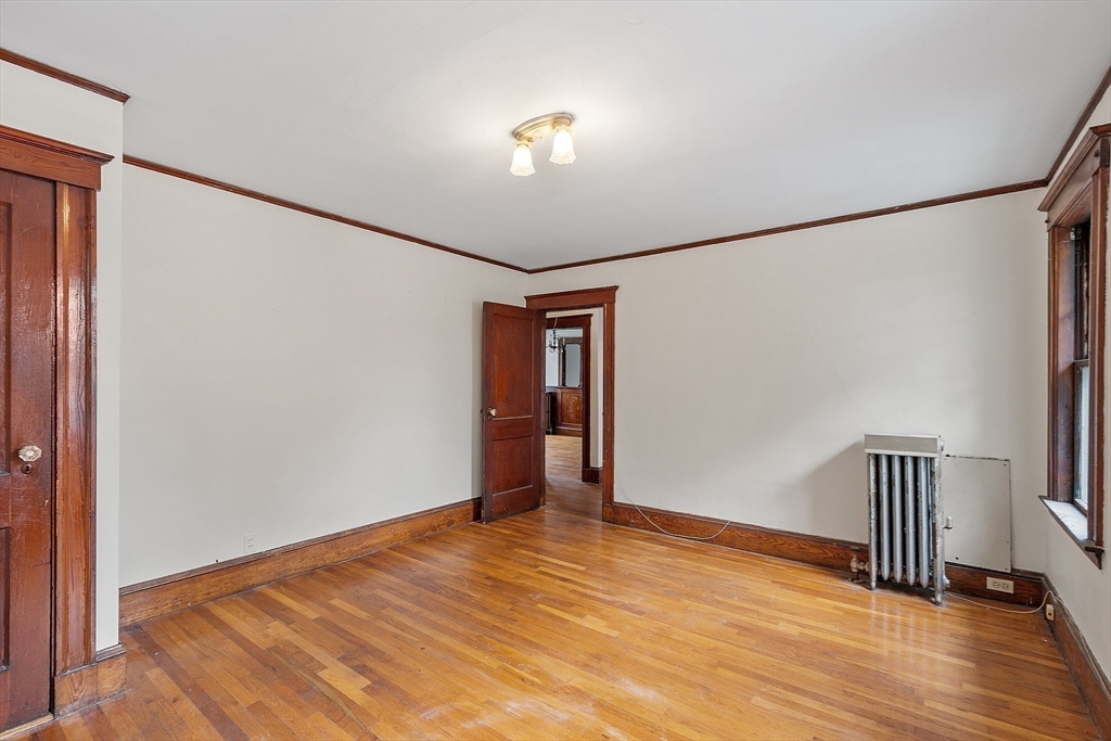 112 Aberdeen Ave # 2