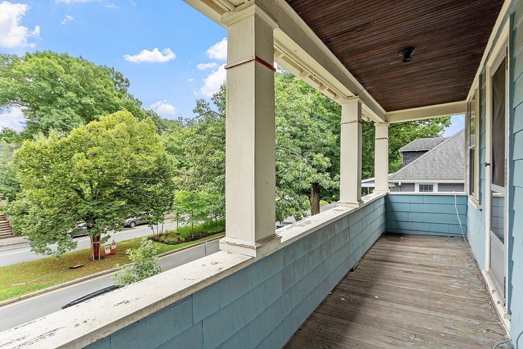 112 Aberdeen Ave # 2