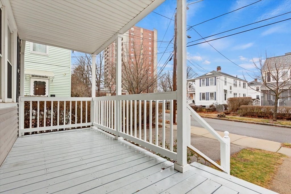 5 Whiton Ave # 1