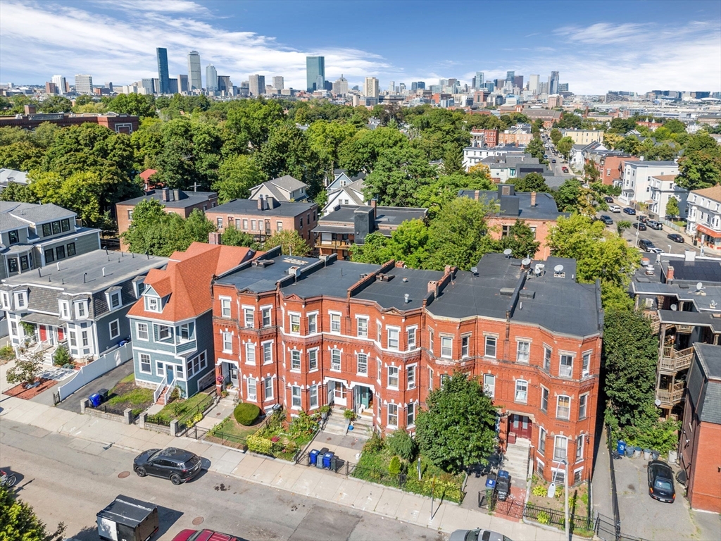 24 Alaska St