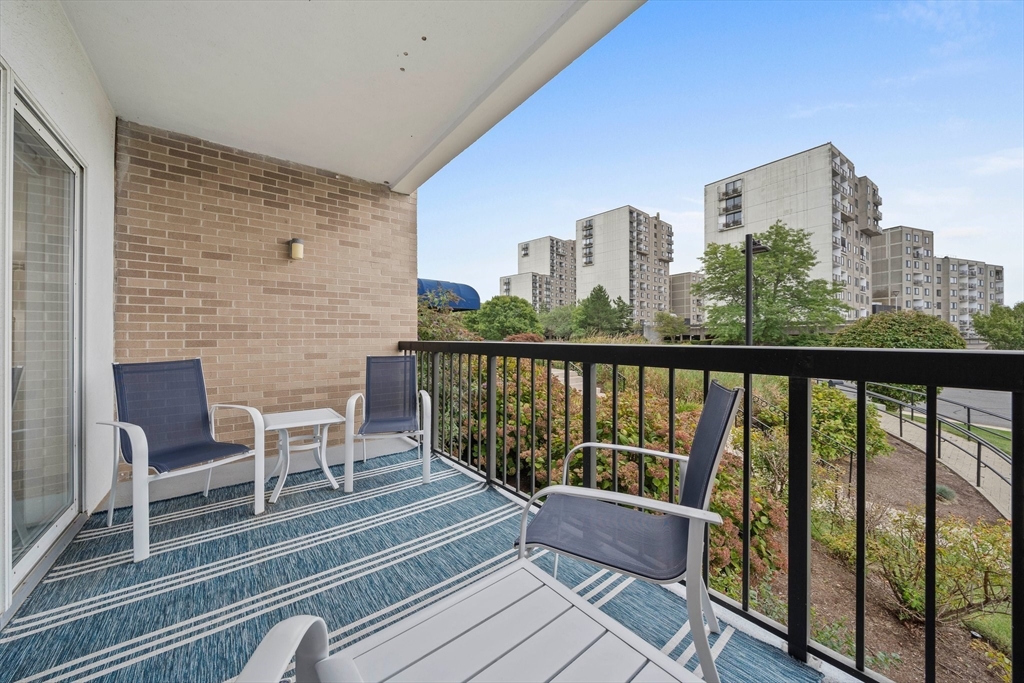 54 Broad Reach # 102