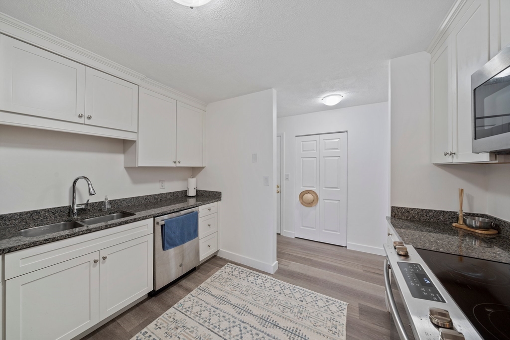 54 Broad Reach # 102