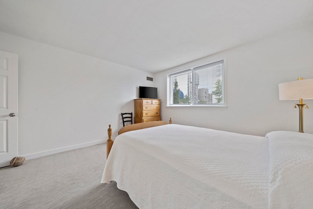 54 Broad Reach # 102