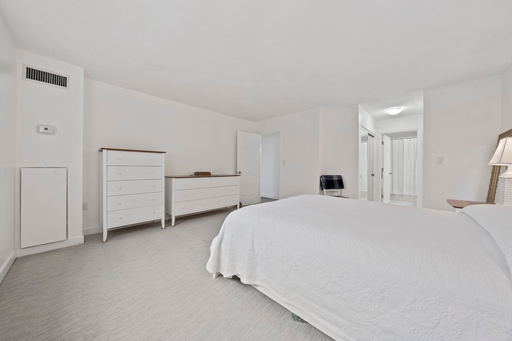 54 Broad Reach # 102