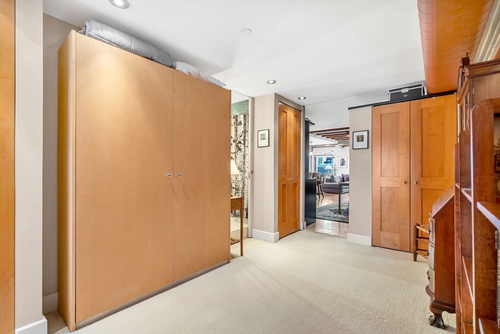 47 Commercial Wharf # 6