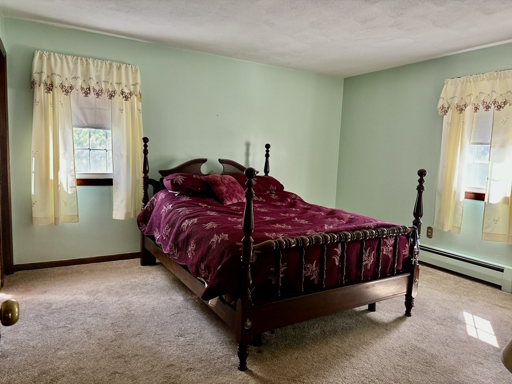8 Cherry Ln