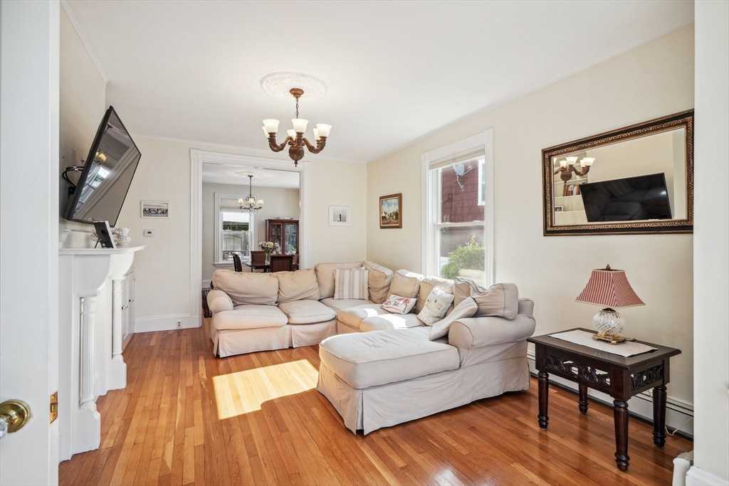 23 Mount Vernon St
