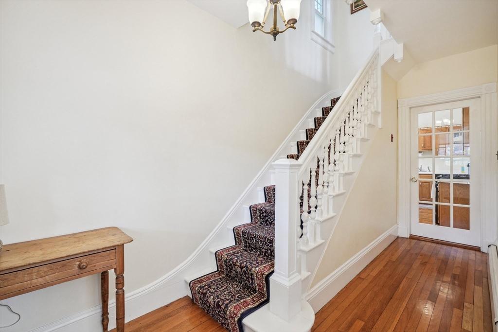 23 Mount Vernon St