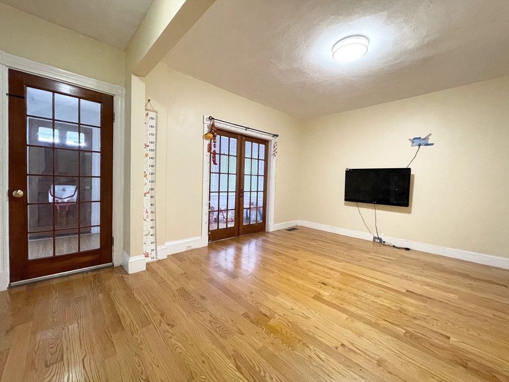 51 Commonwealth Ave