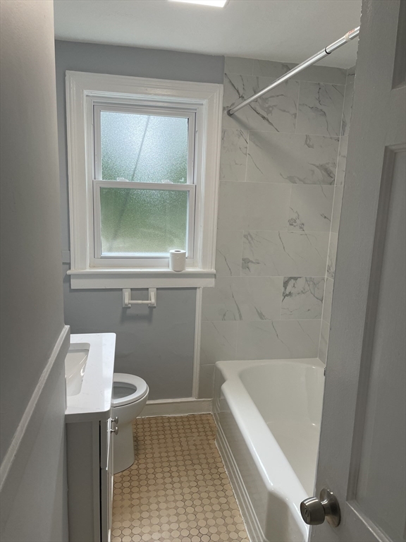 28 Langlry Cir # 1