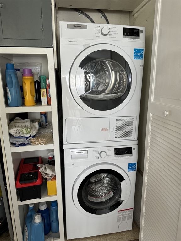 61 Broad Reach Unit: M53B