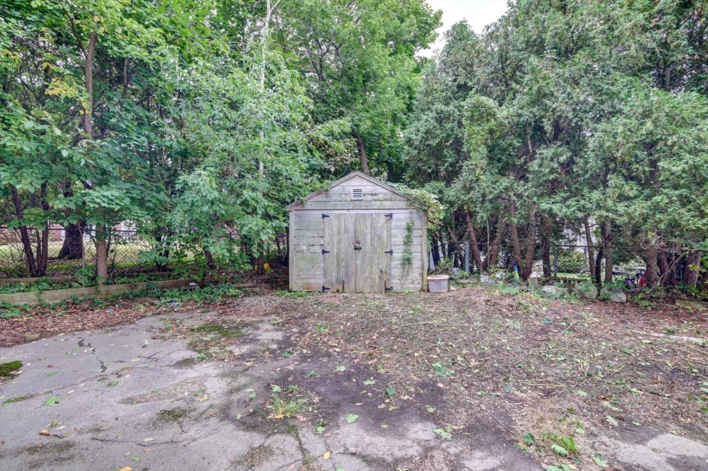 359 Union St