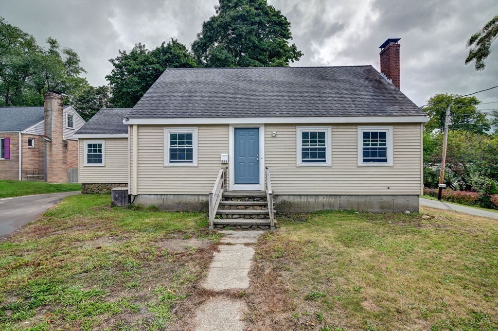 359 Union St