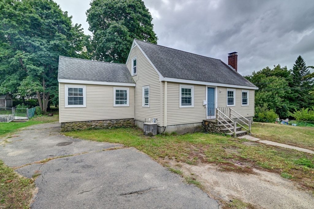 359 Union St