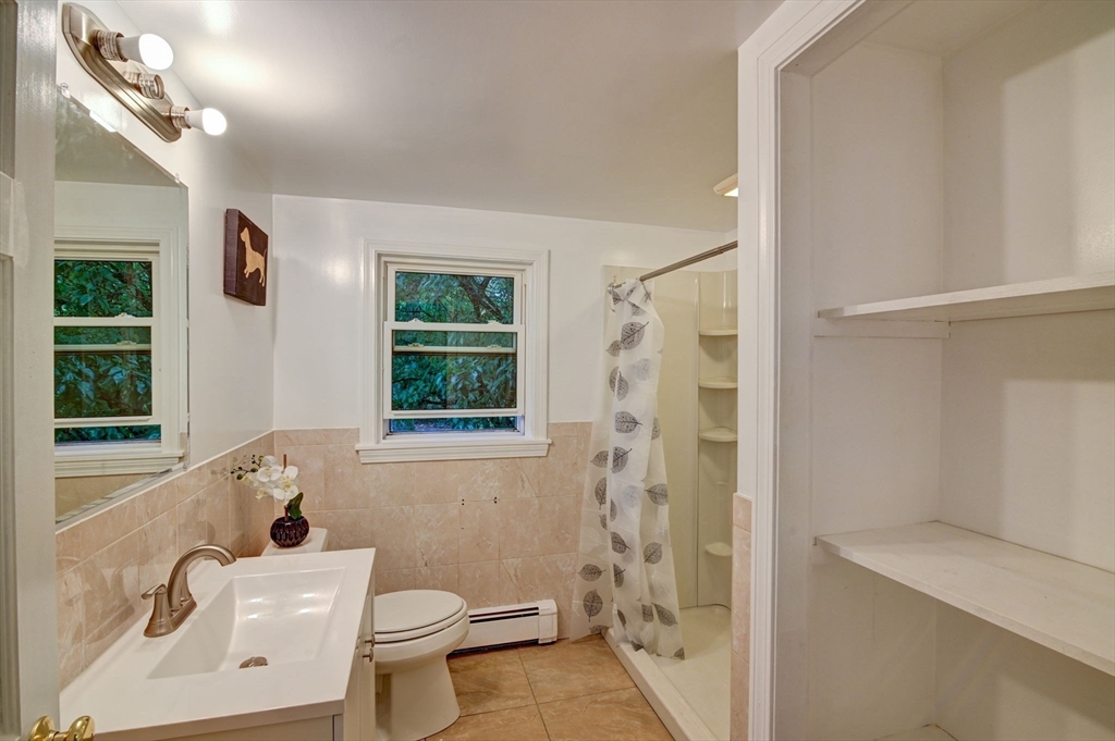 359 Union St