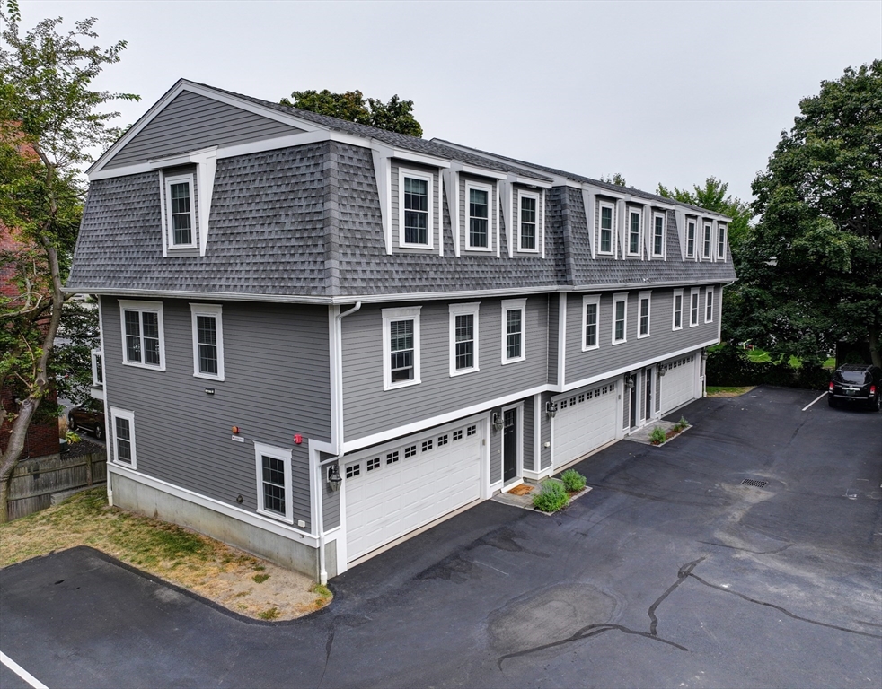 113 Elm St # B