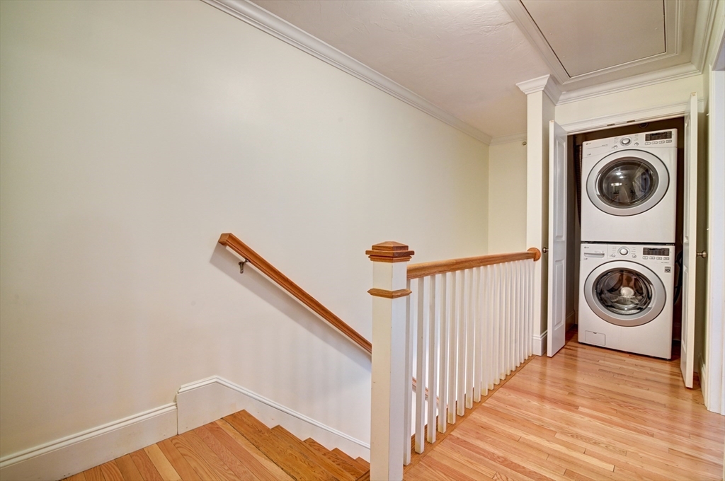 113 Elm St # B