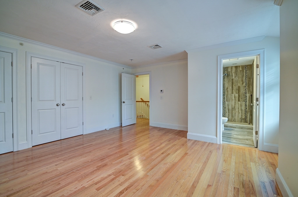 113 Elm St # B