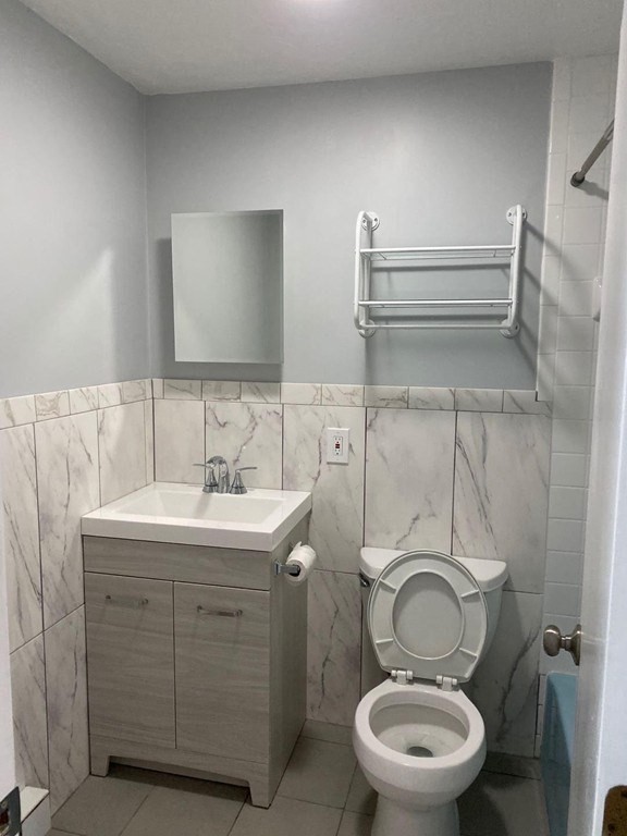 317 Washington St Unit: Two