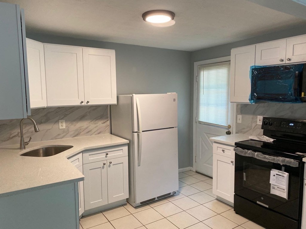 317 Washington St Unit: Two