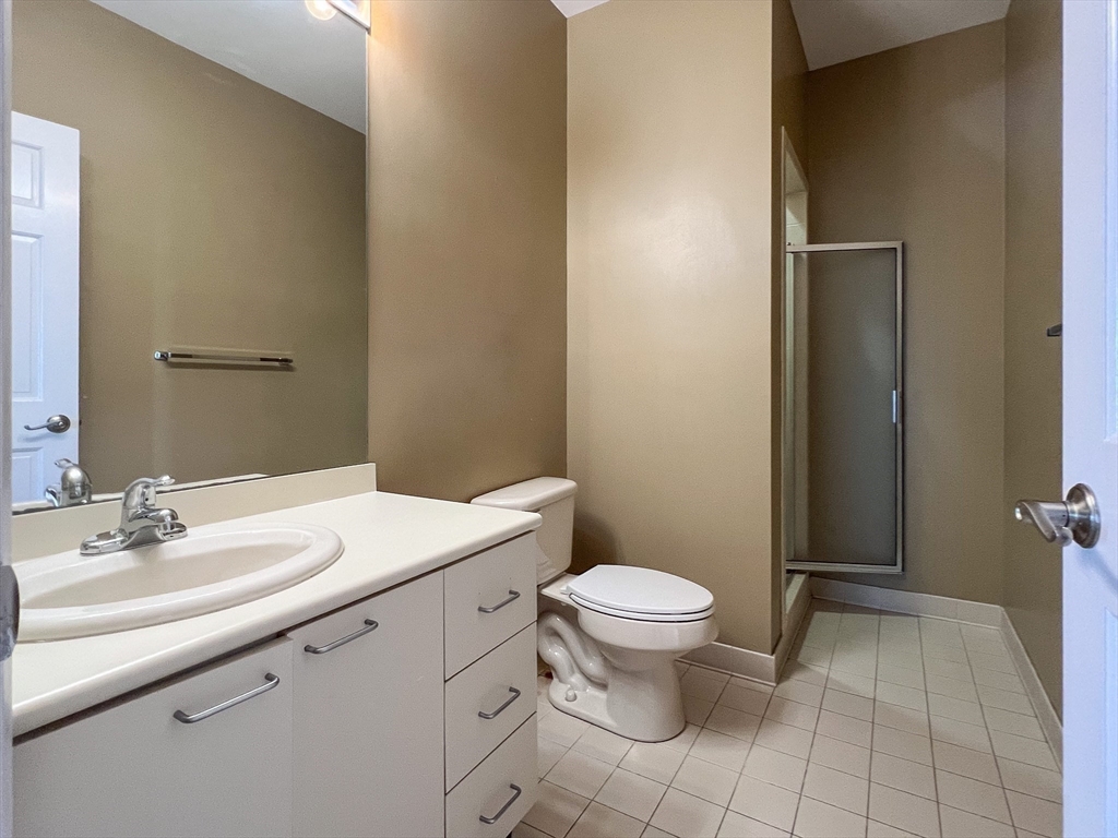 1001 Marina Dr # 807
