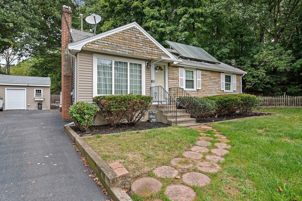 108 Sunrise Dr