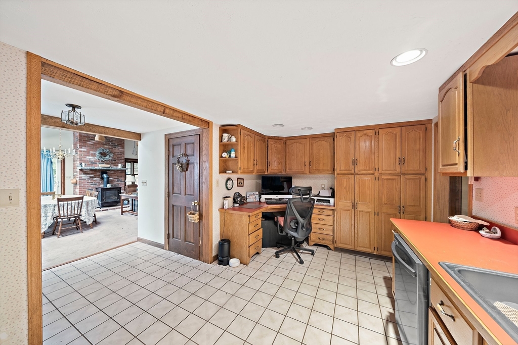 108 Sunrise Dr