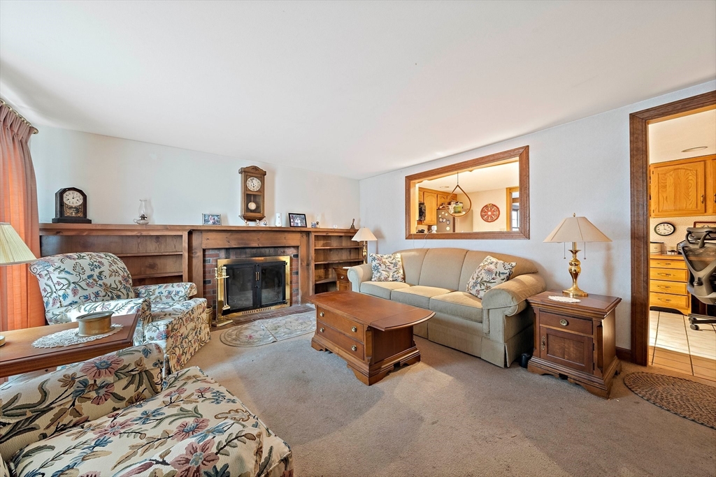 108 Sunrise Dr