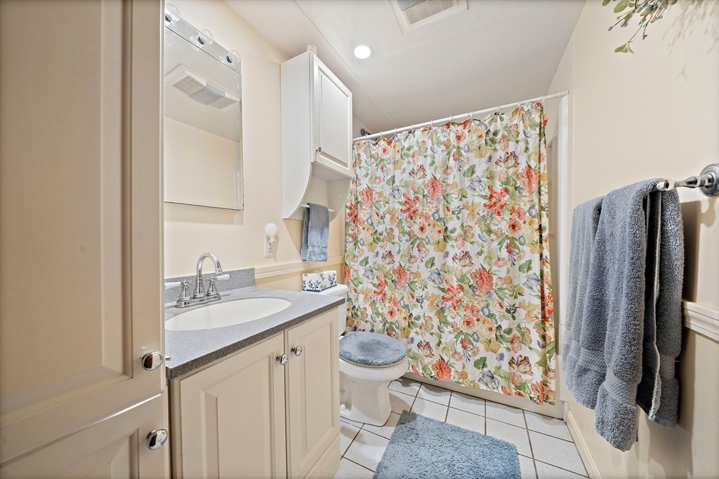 108 Sunrise Dr