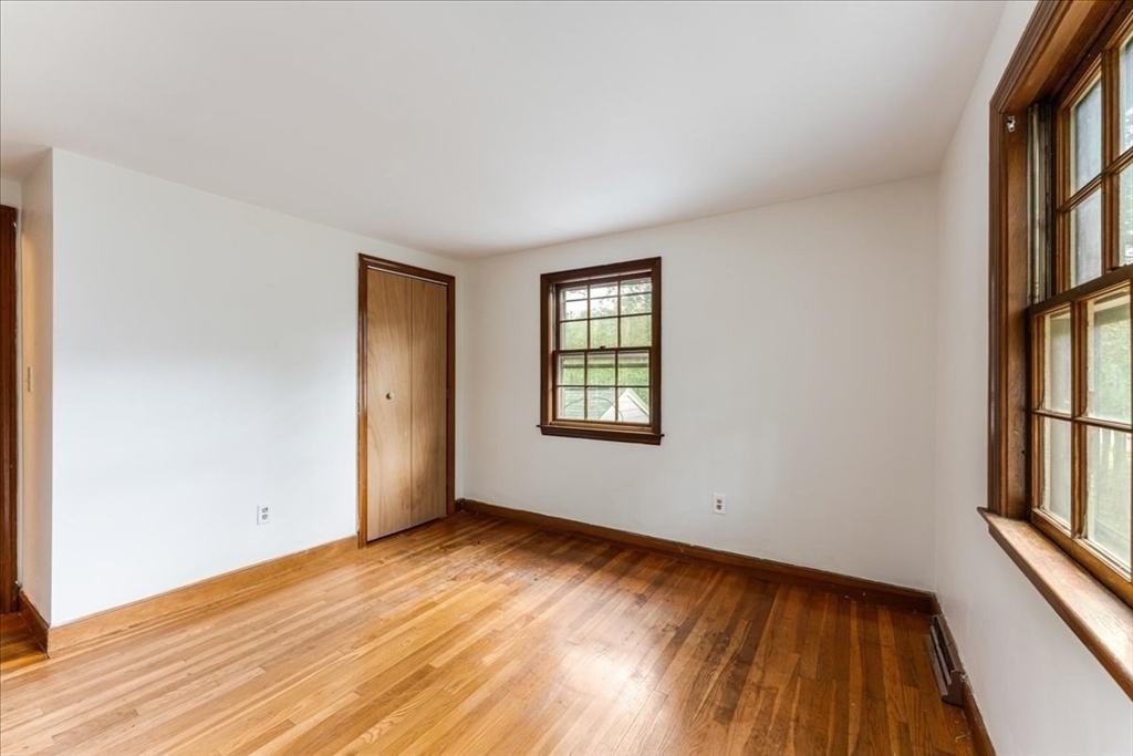 44 Dwelley Ave