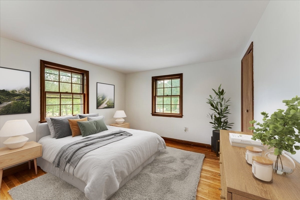 44 Dwelley Ave