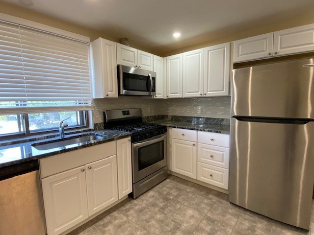 41 Broadsound Ave # 3